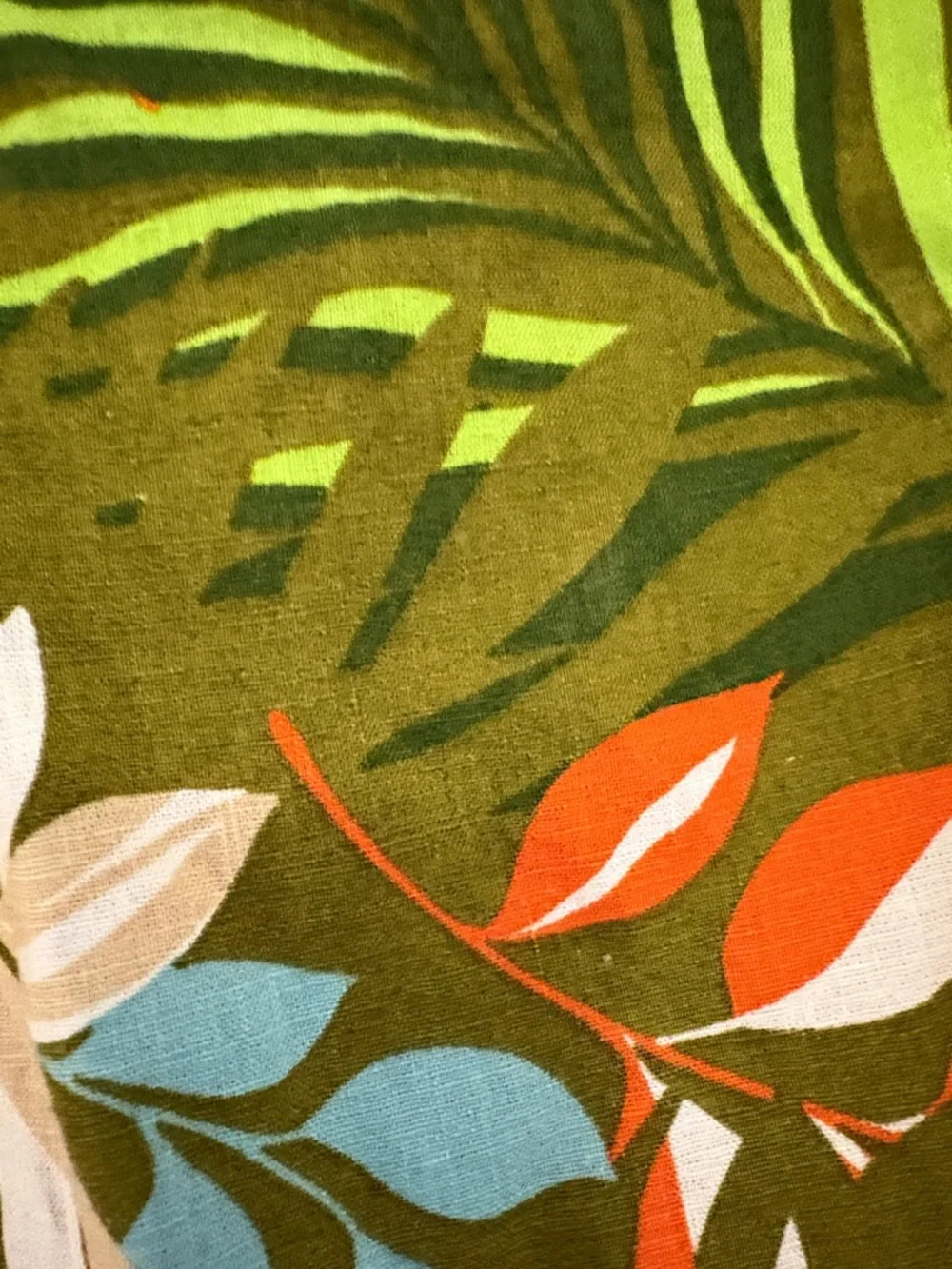 🌴🌞NWOT Linen Blend Green Tropical Button-Front V Neck Women's Top - Picture 5 of 8